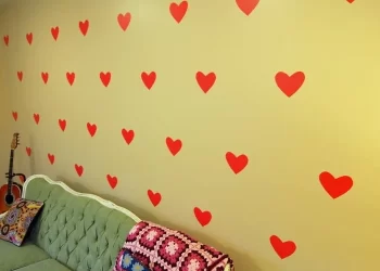 Simple DIY Wall Decals 